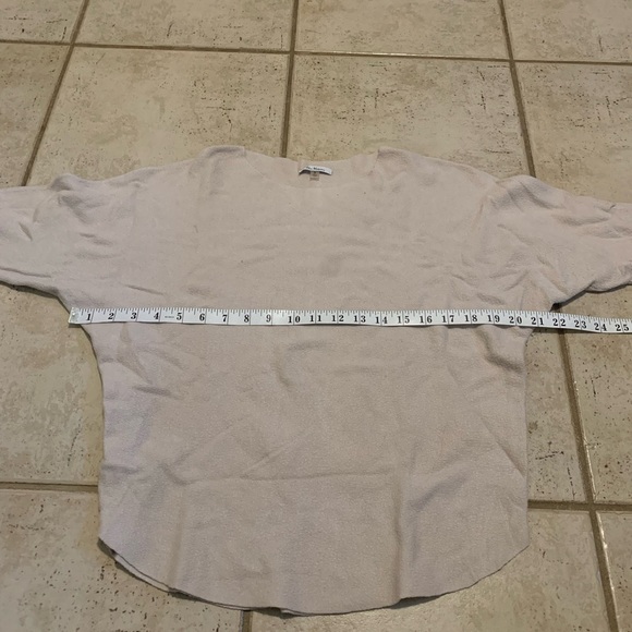 Vila Milano Cream Knit Sweater Size S - Picture 2 of 6